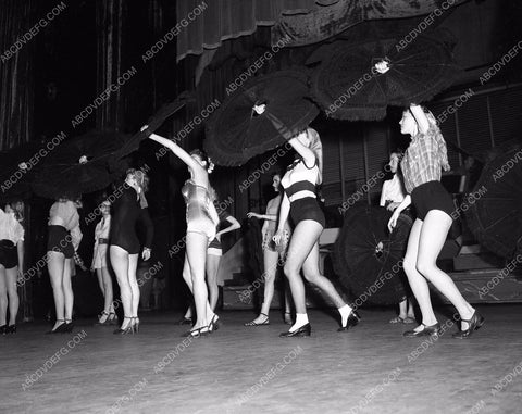 chorus showgirls dance rehearsel for Los Angeles night club 45bx06-372