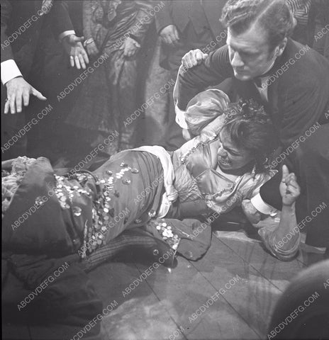 cat fight sequence from unknown film 45bx07-043