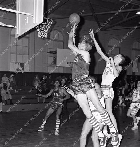sports photo LACC college basketball v Holywood University 45bx07-172