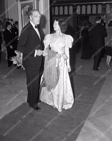 C. Aubrey Smith niece Mrs Roy Tisdall film premiere 45bx07-208