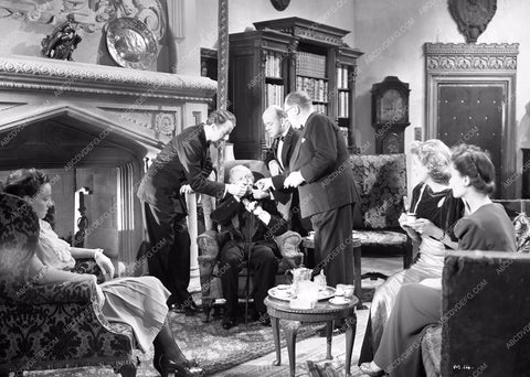 British Film Candles at Nine Jessie Matthews John Salew Beatrix Leahmann 45bx07-245