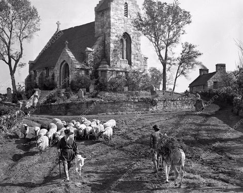 cast shot backlot of Forever Amber 45fa-72