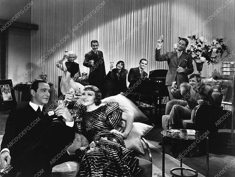 Ricardo Cortez Claudette Colbert film Torch Singer 4651-03