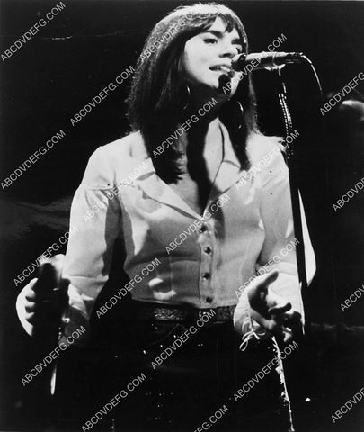 music singer Linda Ronstadt 4894-10