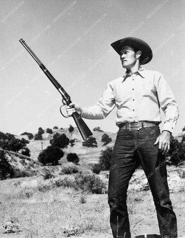 Chuck Connors as rugged lawman in TV The Rifleman western 4896-14