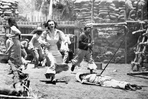 Andrea Leads western film The Real Glory 4935-14