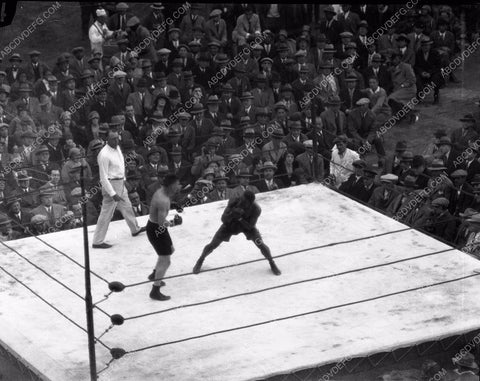 news sports photo boxing match Leo Lomski v Tiger Flowers vintage boxing 4b09-020