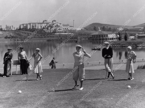 Robert Montgomery Dorothy Jordan golf film Love in the Rough 4b09-059