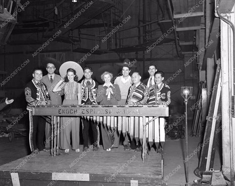 Tyrone Power in funny costume cast crew film The Mark of Zorro 4b09-104