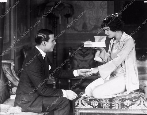 Rudolph Valentino Dorothy Gish silent film Nobody's Home 4b09-252