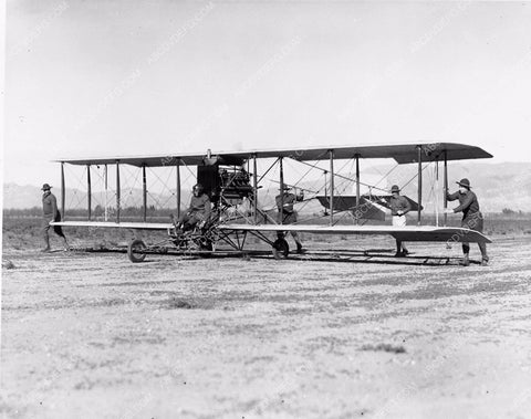 aviation super cool early large wingspan bi-plane takeoff 4b09-441
