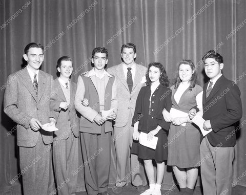 Ronald Reagan promotes Brotherhood Week 4b10-181