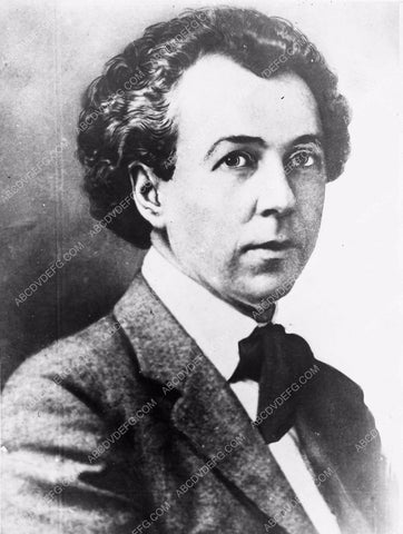 young Frank Lloyd Wright portrait 4b10-611