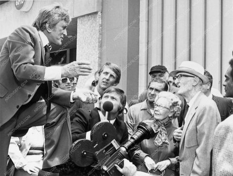 Kirk Douglas TVM The Moneychangers 5075-05