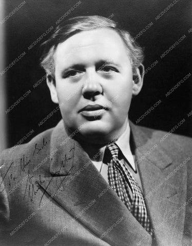 autographed Charles Laughton 5157-08