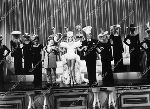 Betty Grable Beatrice Kay film Diamond Horseshoe 5253-14