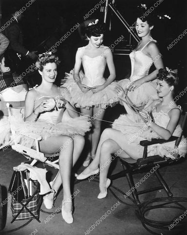 Sarah Wallace Amzie Strickland Mildred Riley Aina Constant behind scenes MGM Bathing Beauty 5253-29