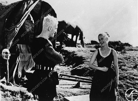 Max von Sydow Bibi Andersson foreign film The Seventh Seal 5328-17
