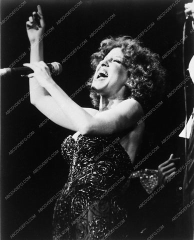 Bette Midler 5454-17