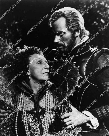 Judith Anderson, Charlton Heston TVM Elizabeth the Queen 5588a-008