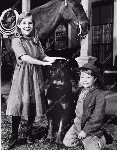 child stars Pamela Ferdin Eric Shea and a dog TV Gunsmoke 5598-24