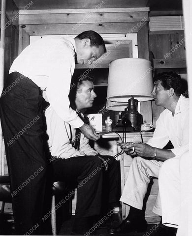 candid in the dressing room Frank Sinatra Peter Lawford Dean Martin 5599-23