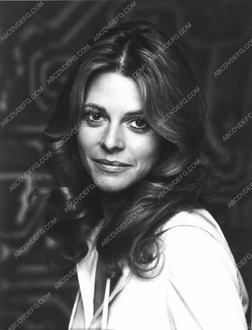 beautiful Lindsay Wagner portrait 5610-28