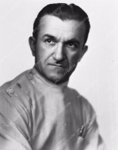 great Jack Pierce portrait in his smock 5622-27