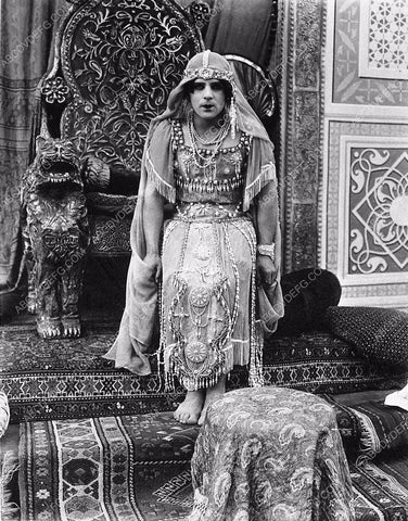 Bobby Vernon in drag unknown silent film 5623b-13