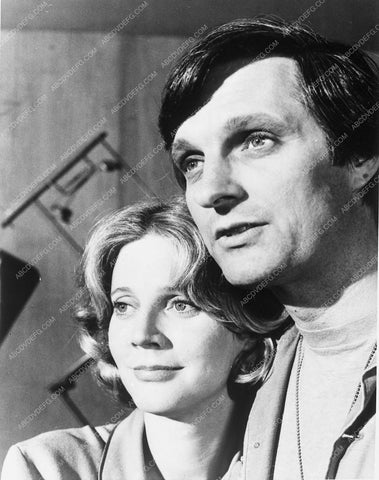 Alan Alda blyth Danner TV show MASH 5710-29