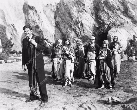 candid director George Hill and the harem extra girls silent film The Cossacks 5717-16
