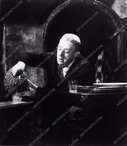 Alec Guinness film Situation Hopeless But Not Serious 5756-11