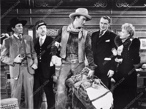 John Wayne Martha Scott Albert Dekker Paul Fix film In Old Oklahoma 5760-23
