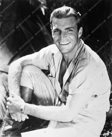 handsome Buster Crabbe portrait 5770-32