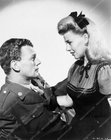 Joseph Cotten and Ginger Rogers 5966-19