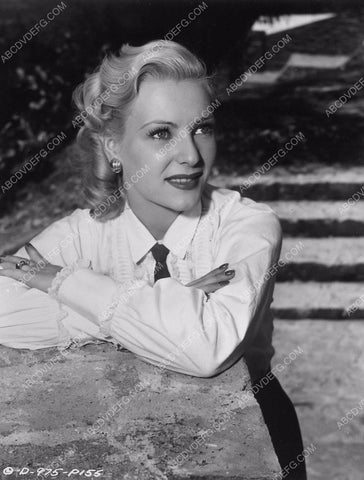 beautiful Czech actress Miroslava portrait 6035-23