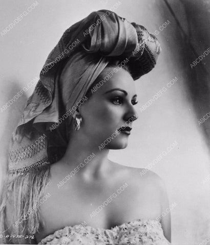 beautiful Czech actress Miroslava portrait 6035-24