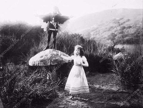 Billie Burke and a very large mushroom silent film Peggy 6038-01