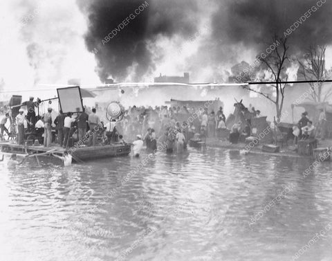battling the fire sequence film In Old Chicago 6038-07