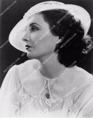 Barbara Stanwyck portrait 6103-29