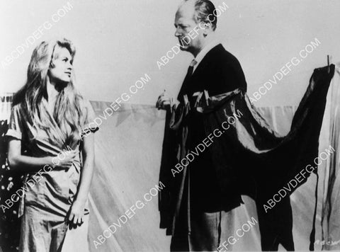 Brigitte Bardot Curd Jurgens film And God Created Woman 6233-34