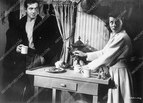 John Payne Gail Russell film Captain China 6247-02