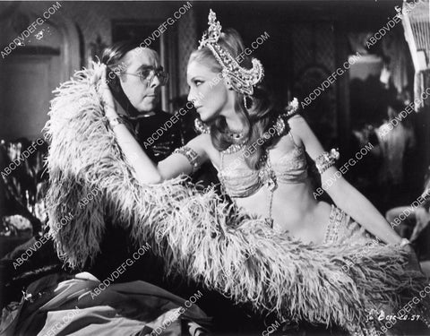 beautiful Joanna Pettet film Casino Royale 6254-29