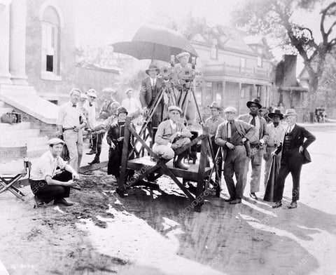 director Sidney Olcott doing outdoor shoot unknown silent film 6315-12
