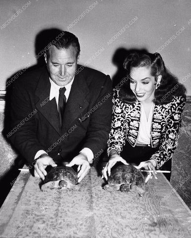 director David Butler & Lupe Velez are racing their turtles 6387-36