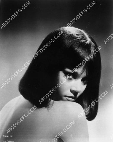 bare shoulders Jane Fonda portrait 6473-27