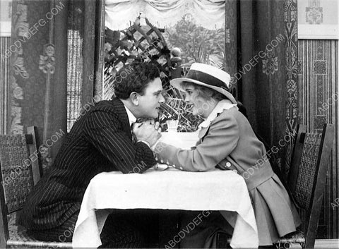 unknown silent film stars in unknown film scene 6522-17