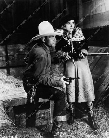 rugged cowboy Buck Jones from Gordon of Ghost City 6600-30