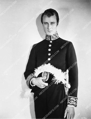 Anthony Bushell portrait 6720-12