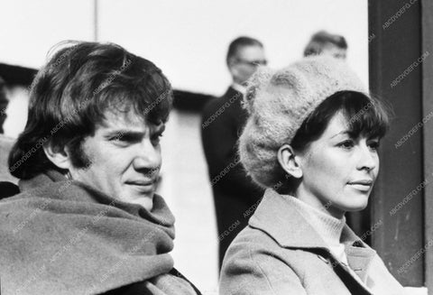 Malcolm McDowell Nanette Newman Long Ago Tomorrow 6850-02